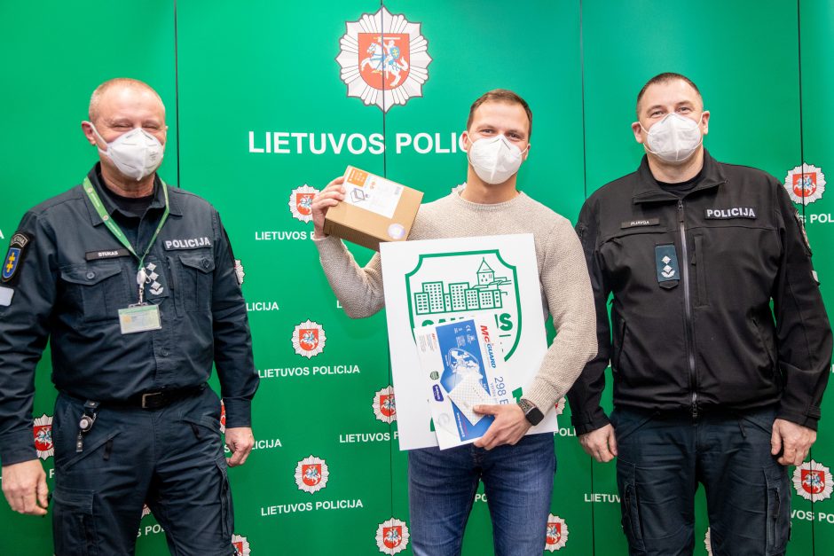 Kauno miestas ir rajonas tampa vis saugesnis: apdovanojo dešimt kiemų