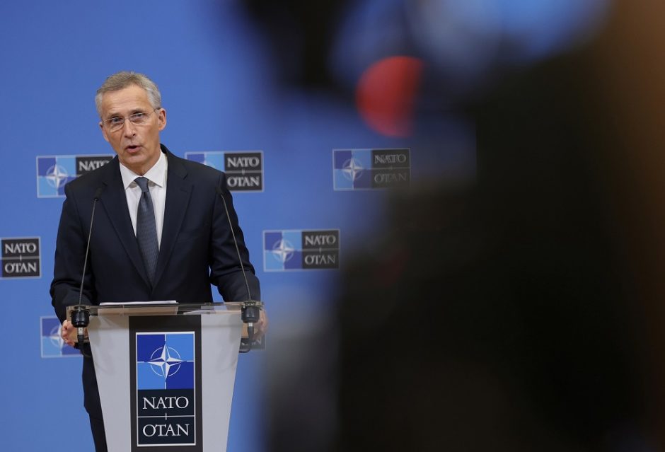 NATO vadovas: karas Ukrainoje gali tęstis metų metus