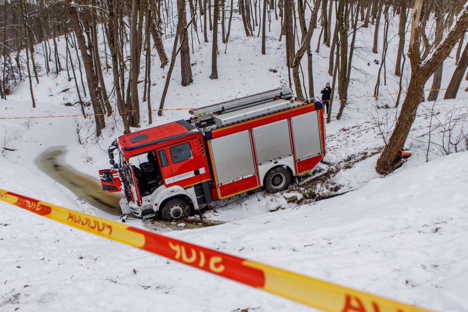 Liudininkė atskleidė daugiau detalių apie stiprią ugniagesių avariją Kaune: tikrai šokiruoja