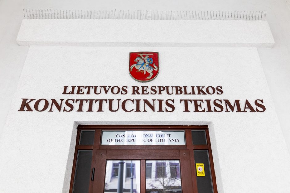 KT pradės nagrinėti bylą dėl advokato išlaidų administracinėse bylose