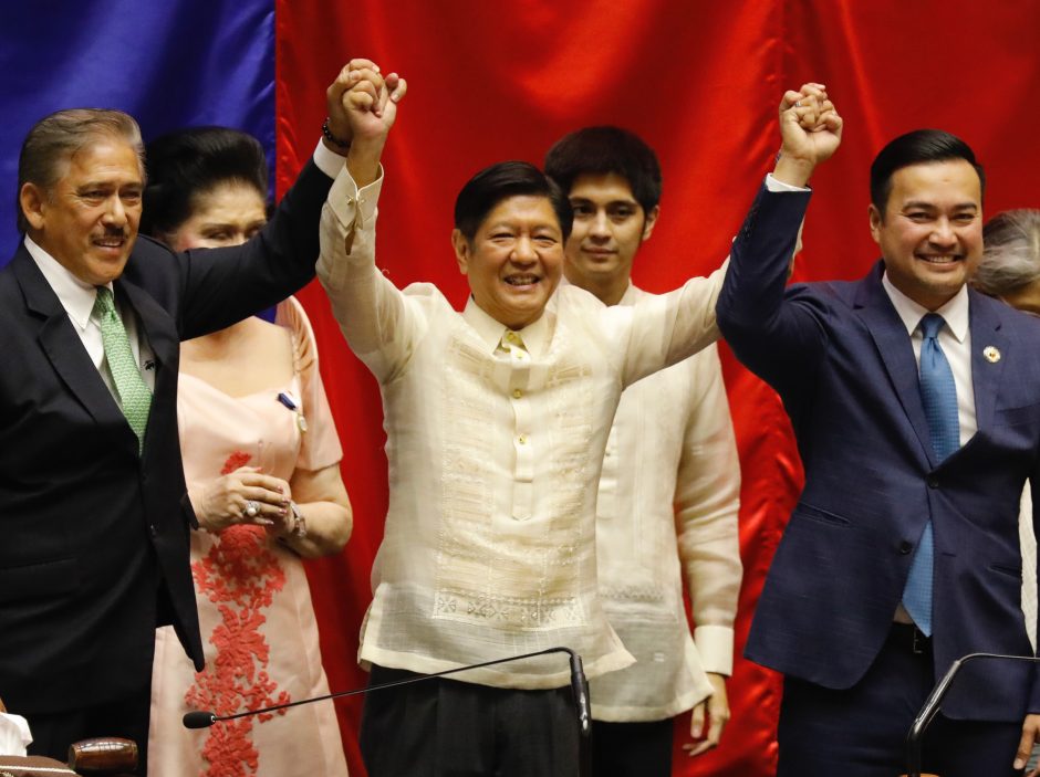 Filipinų prezidentu paskelbtas F. Marcosas jaunesnysis