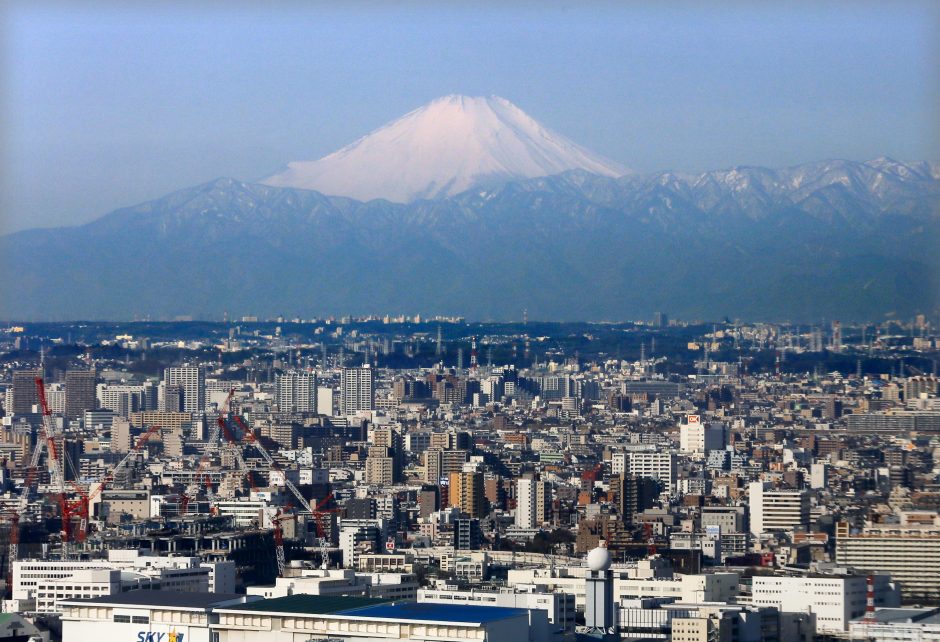 Dėl pandemijos vasarą uždaromas Japonijos Fudžio kalnas