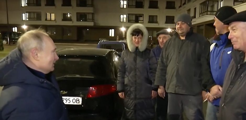 Po V. Putino vizito Mariupolyje – reakcija: nusikaltėlis visada traukia į nusikaltimo vietą