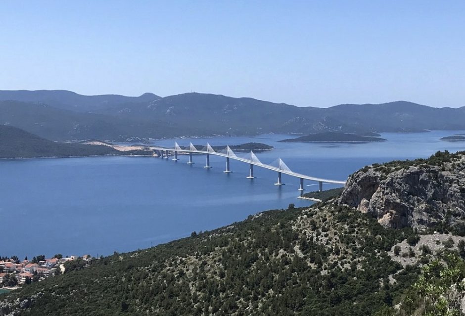 Istorinis tiltas Kroatijoje: mokėjo ES, statė Kinija