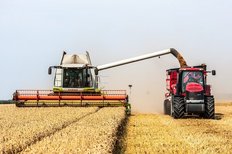 Ar tikrai ūkininkams traktoriai nereikalingi?