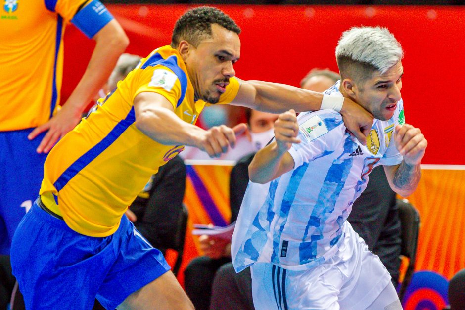 Pietų Amerikos salės futbolo galiūnų akistatoje triumfavo pasaulio čempionai argentiniečiai
