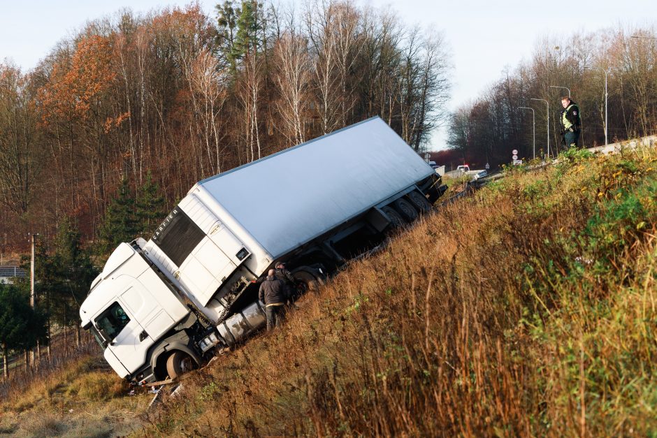 Kaune – automobilių avarijos ir spūstys