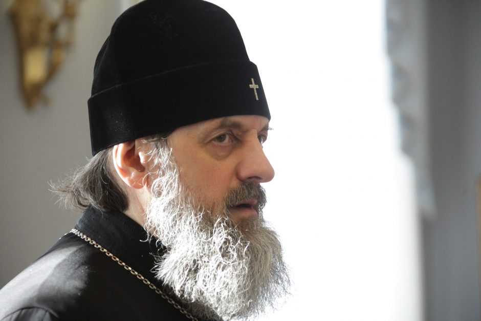 Lietuvos stačiatikių vadovas neigia palaikantis karą, kunigus kaltina sąmokslu