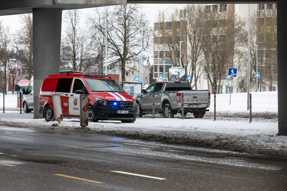 Vilniuje į gilų šulinį statybvietėje įkritęs žmogus žuvo