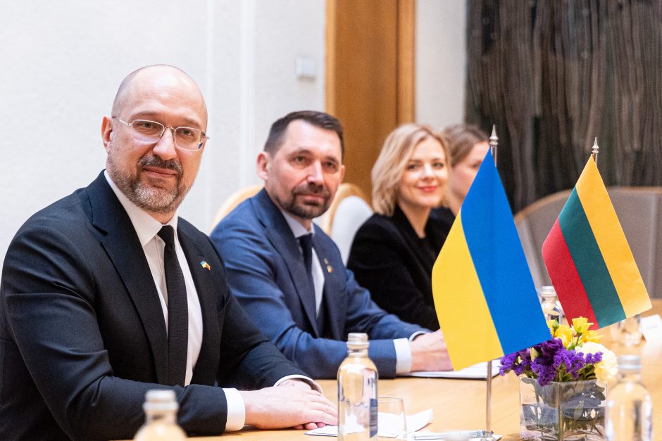 Ukrainos premjeras dėkoja dėl iniciatyvos blokuoti rusiškų maisto produktų patekimą į ES