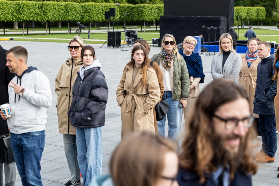 Baigiasi išankstinis balsavimas prezidento rinkimuose ir referendume