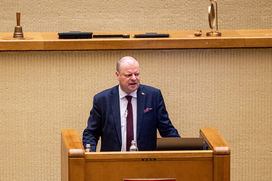 Skvernelis siūlo įamžinti visus Sausio 13-osios pasipriešinimo dalyvius atminimo lentoje