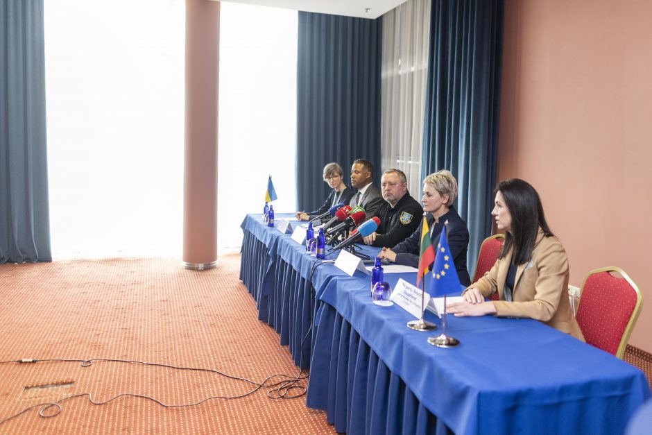 Eurojusto atstovė: tarptautinė tyrimo grupė įsitrauks į genocido tyrimą Ukrainoje