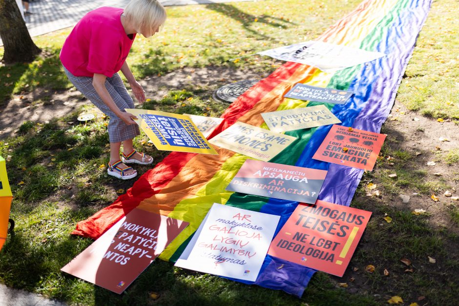 LBGTQ protestas nepraėjo be incidentų: policija pradėjo administracinę teiseną