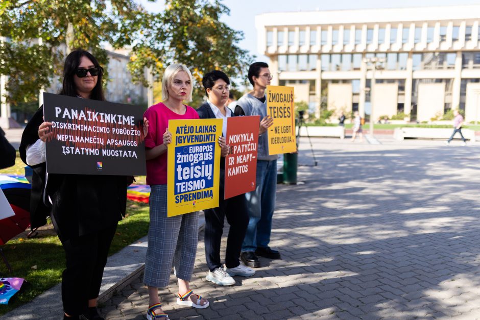 LBGTQ protestas nepraėjo be incidentų: policija pradėjo administracinę teiseną