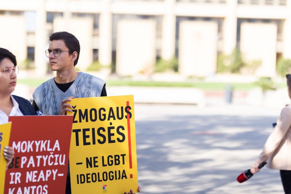 LBGTQ protestas nepraėjo be incidentų: policija pradėjo administracinę teiseną