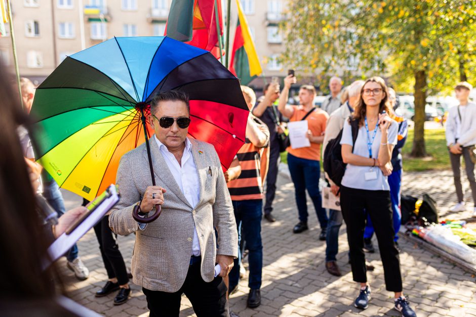 LBGTQ protestas nepraėjo be incidentų: policija pradėjo administracinę teiseną