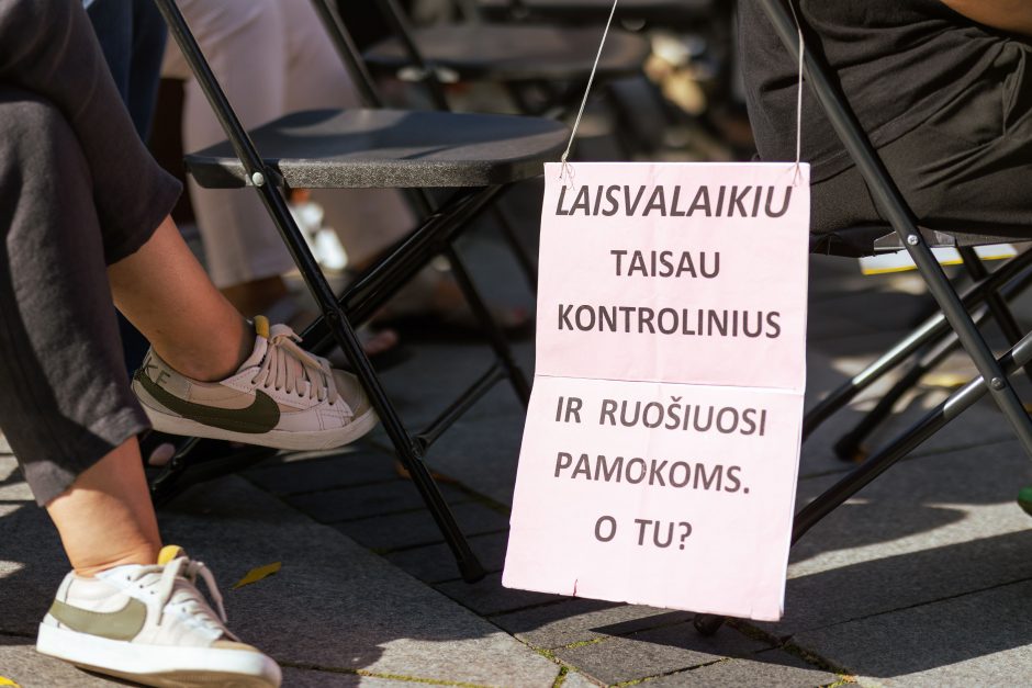 Nacionalinė švietimo agentūra: streikuoja per 2 tūkst. mokytojų, daugiausia – Klaipėdoje