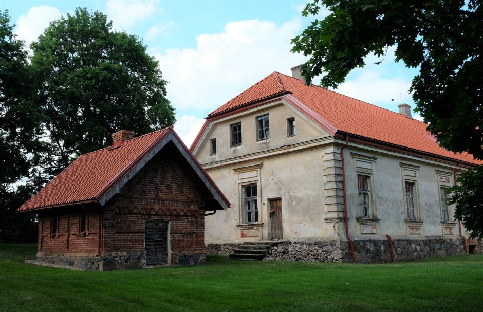 Pasaka apie ponią Meilę, jos auksinę žuvelę ir Jakiškių dvarą