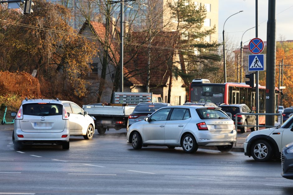 Kaune – automobilių avarijos ir spūstys