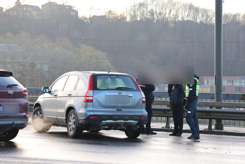 Kaune – automobilių avarijos ir spūstys