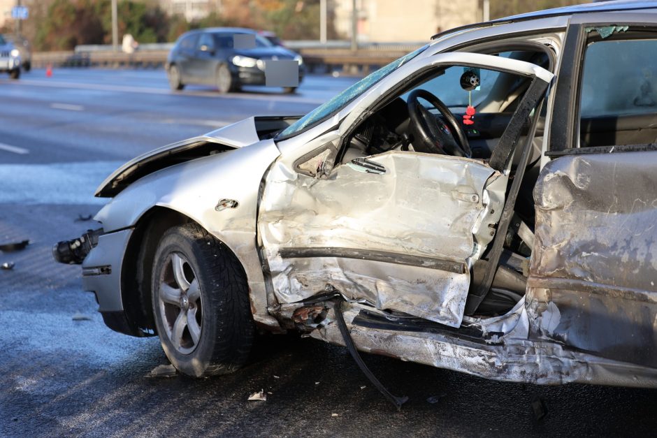 Kaune – automobilių avarijos ir spūstys