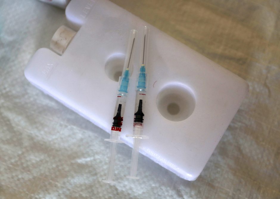EVA netrukus paskelbs sprendimą dėl paauglių skiepijimo „Pfizer-BioNTech“ vakcina nuo COVID-19