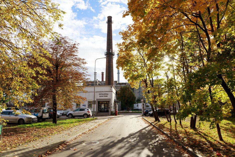 Tragedija Petrašiūnų elektrinėje: sunkiai sužalotas darbuotojas mirė (papildyta)