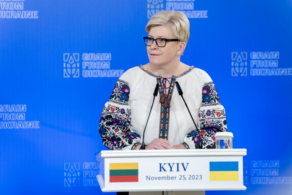 Lietuva skirs 2 mln. eurų pagalbai grūdams iš Ukrainos išvežti