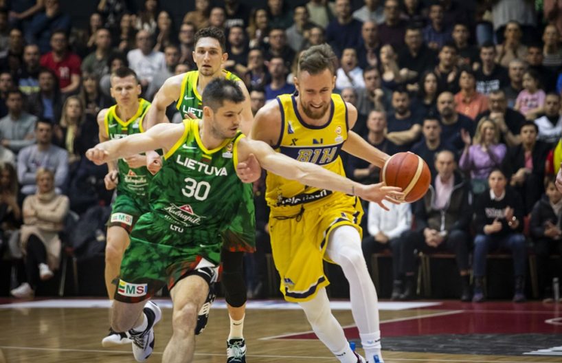 FIBA nesutiko su Bosnijos ir Hercegovinos prašymu nukelti mačą su Lietuva