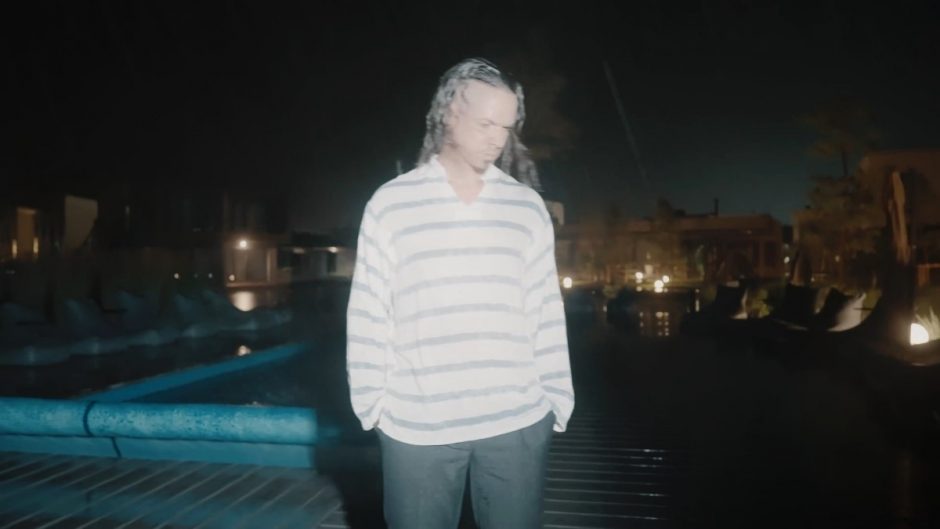 Vaizdo klipą pristatantis J. Milius stebina nauju muzikos stiliumi ir įvaizdžiu