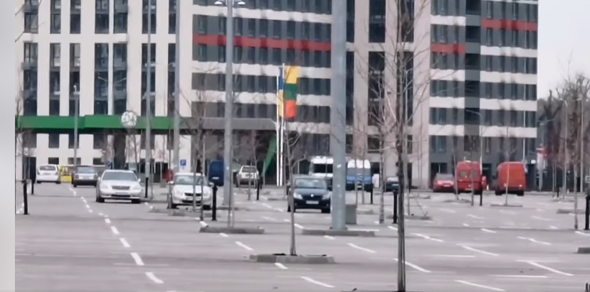 Praeities žvalgas: Kyjive iškelta Lietuvos vėliava – taip jie mums atsidėkojo už paramą