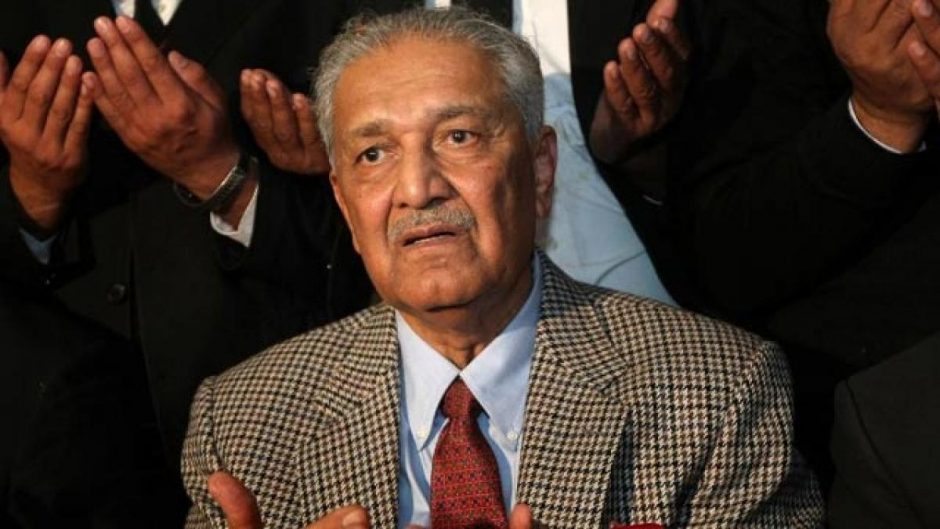 Mirė „Pakistano atominės bombos tėvu“ pramintas A. Q. Khanas
