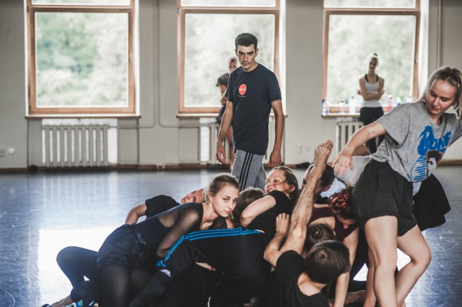 Judantis kūnas mieste: „KlaipėDAnse“ programa kviečia į šiuolaikinio šokio veiklas