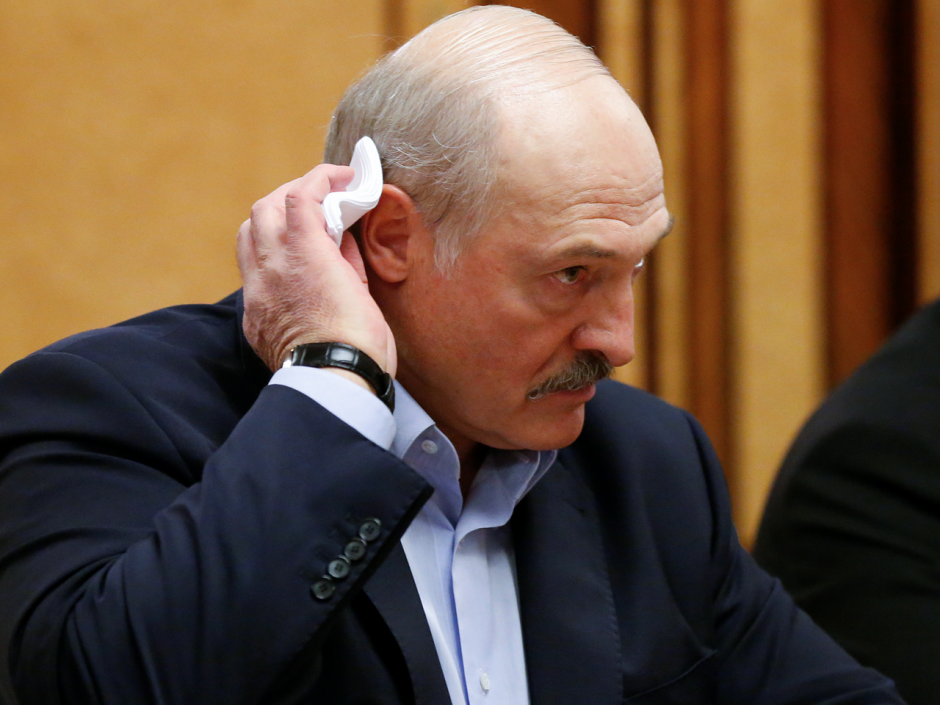 A. Lukašenka teigia, kad sąmokslininkai planavo kelis būdus, kaip jį pašalinti