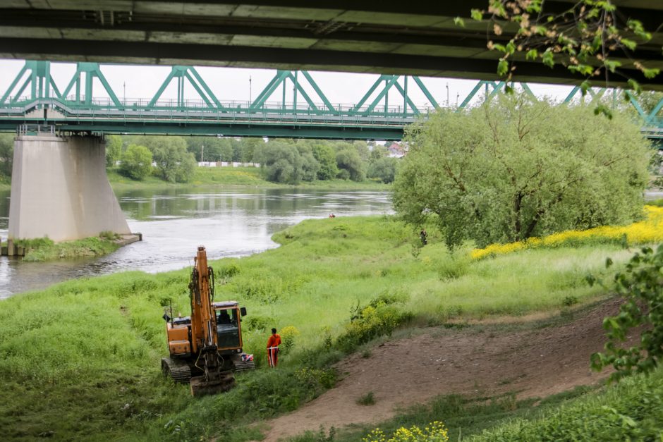 Aplinkosaugininkų akiratyje – Kaune teršiamas Nemunas: kreipėsi į Geologijos tarnybą