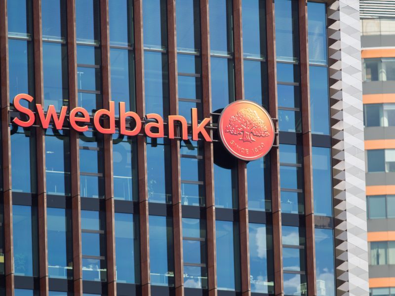 Trečiadienio naktį galimi „Swedbank“ paslaugų trikdžiai