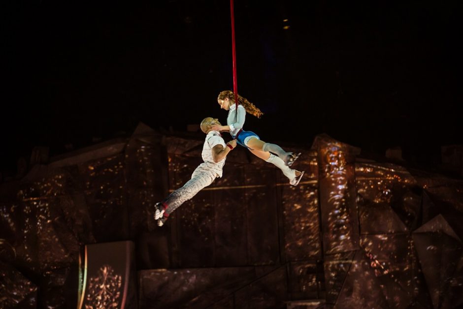 Vienintelis „Cirque du Soleil“ šou ant ledo lietuvius kviečia į Rygą