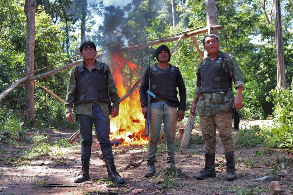 Amazonės „miškų sergėtojo“ nužudymas Brazilijoje išprovokavo įtūžį