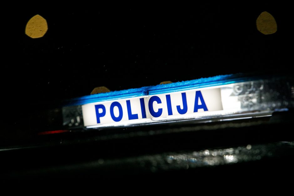 Klaipėdos rajone girtas vairuotojas sukėlė avariją ir spruko iš įvykio vietos
