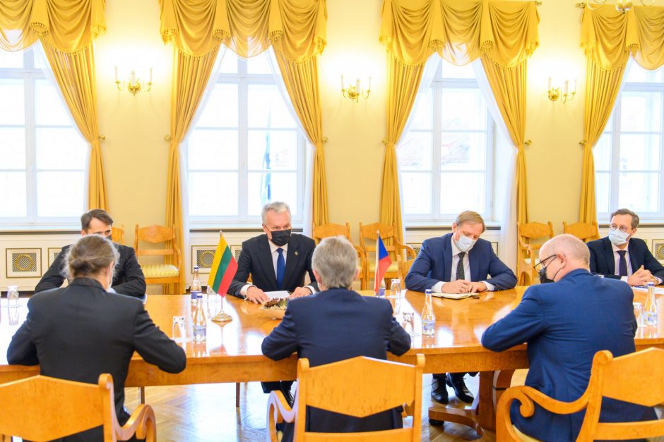 Prezidentas: tikimės Čekijos paramos išorinės ES sienos apsaugai