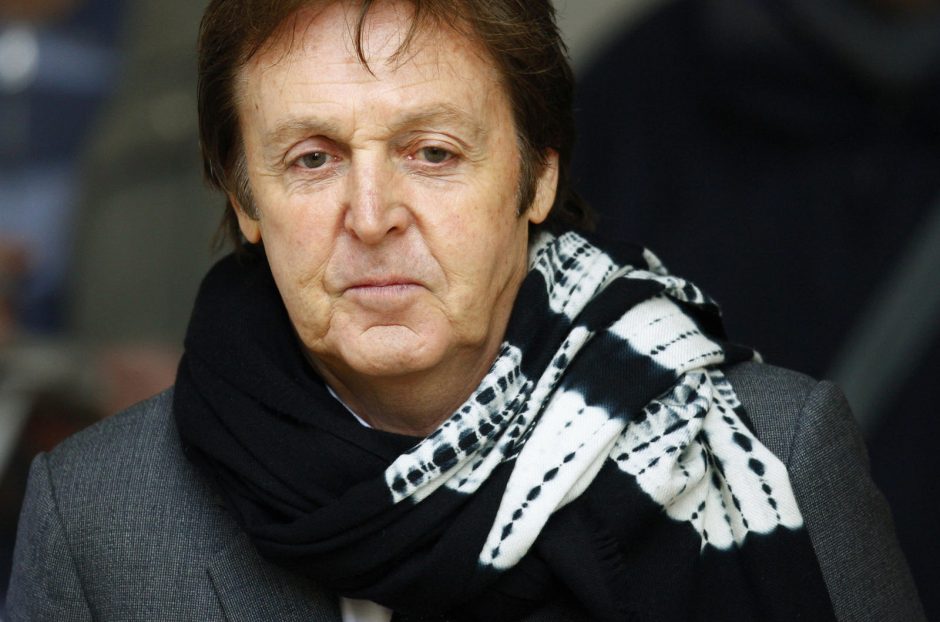 P. McCartney ir Y. Ono kartu stojo prieš skalūnų dujų gavybą