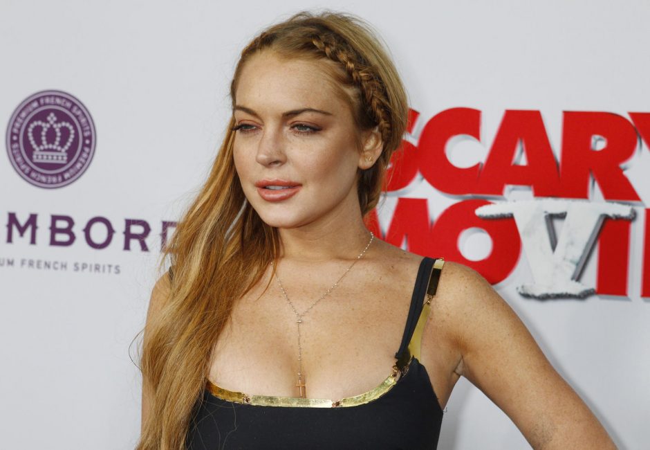 Skandalistė L. Lohan apsigyveno su naujuoju širdies draugu