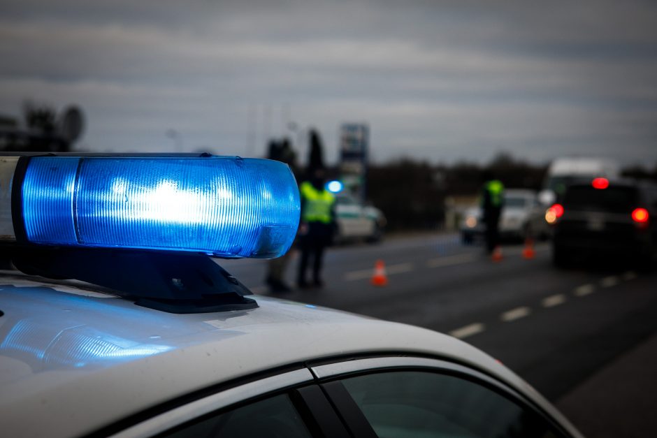 Kauno policija ieško „Iveco Daily“ vairuotojo, kuris partrenkė pėsčiąją