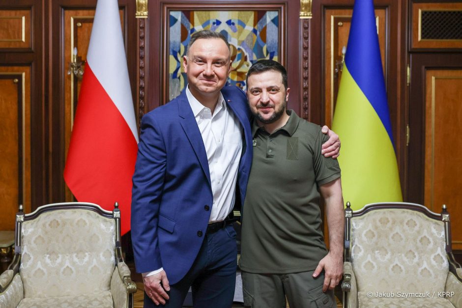 Lenkijos prezidentas žada tvirtai remti Ukrainos siekį įstoti į ES