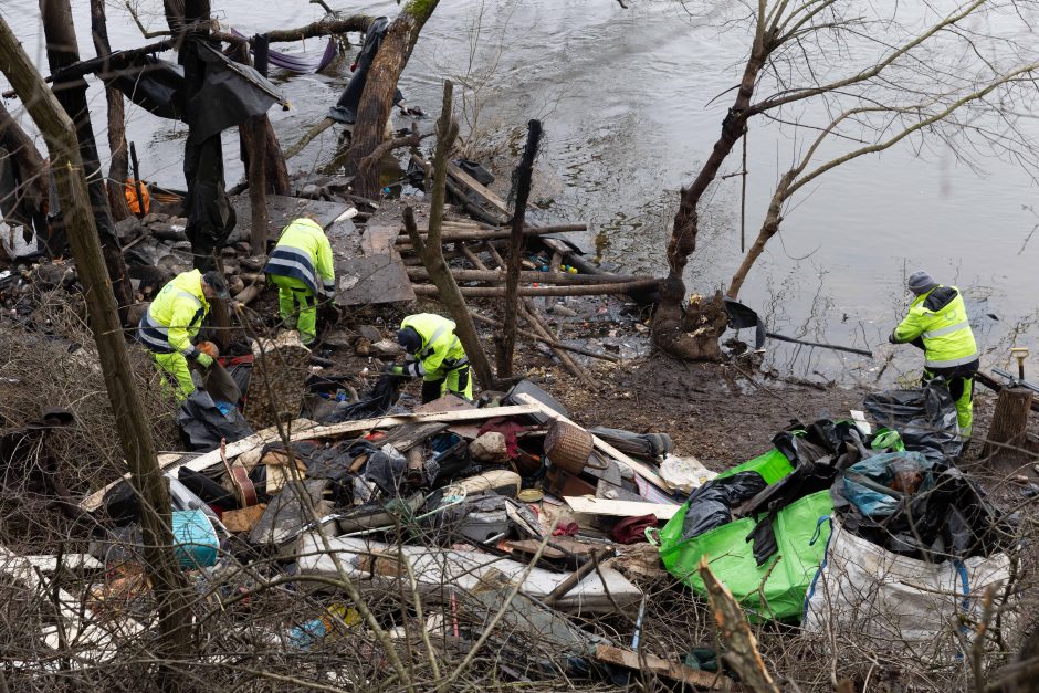 Nugriovė pensininko gūžtą: juk niekam ant sprando nesėdžiu, valgyti neprašau