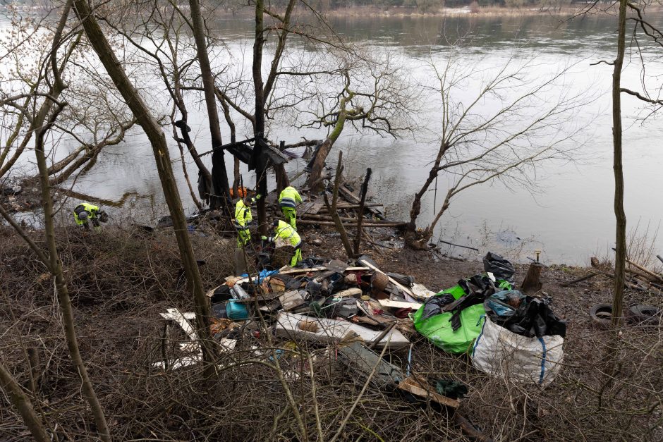 Nugriovė pensininko gūžtą: juk niekam ant sprando nesėdžiu, valgyti neprašau