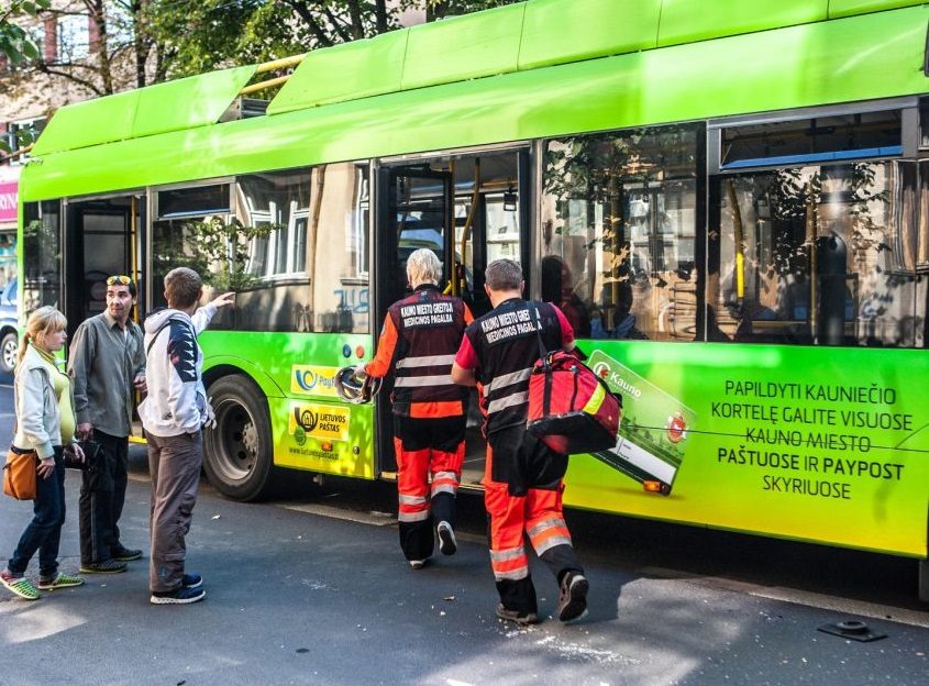 Po skaudžios nelaimės Kauno troleibuse – bendrovės komentaras