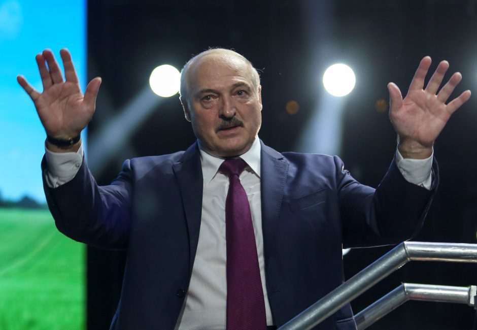 A. Lukašenka gyrėsi išlaikęs Lietuvos ekonomiką ir įspėjo: gali baigtis blogai