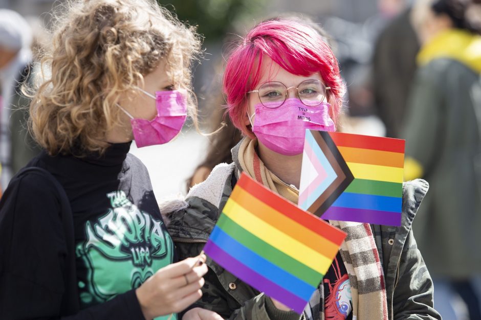 Lietuvos psichologai mano, kad nepilnamečiams reikia pasakoti apie LGBTQI